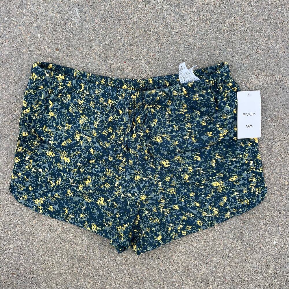RVCA Grounded Elastic Waist Shorts green Yellow Tie Dye Floral Multicolor NWT